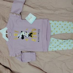 Minnie Mouse Outfit